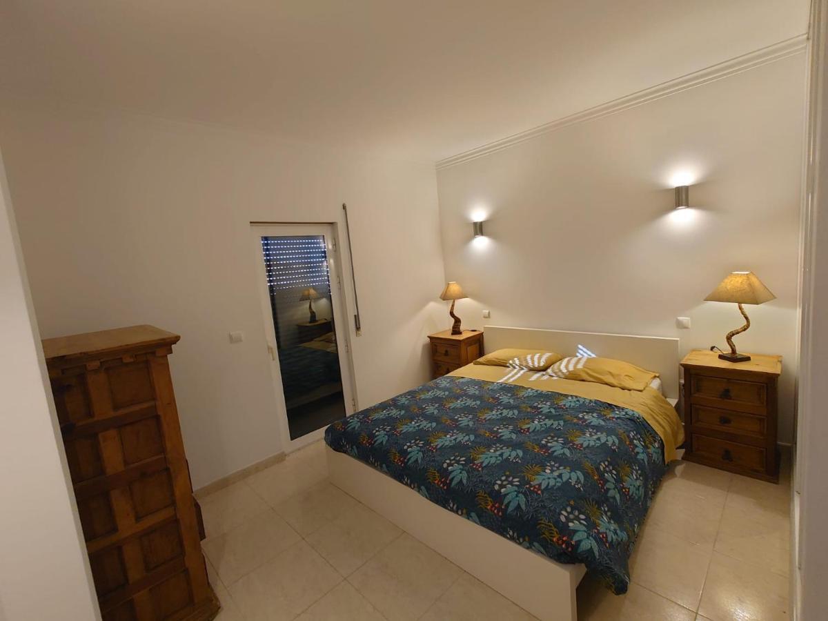Apartamento Mimosas アルブフェイラ エクステリア 写真